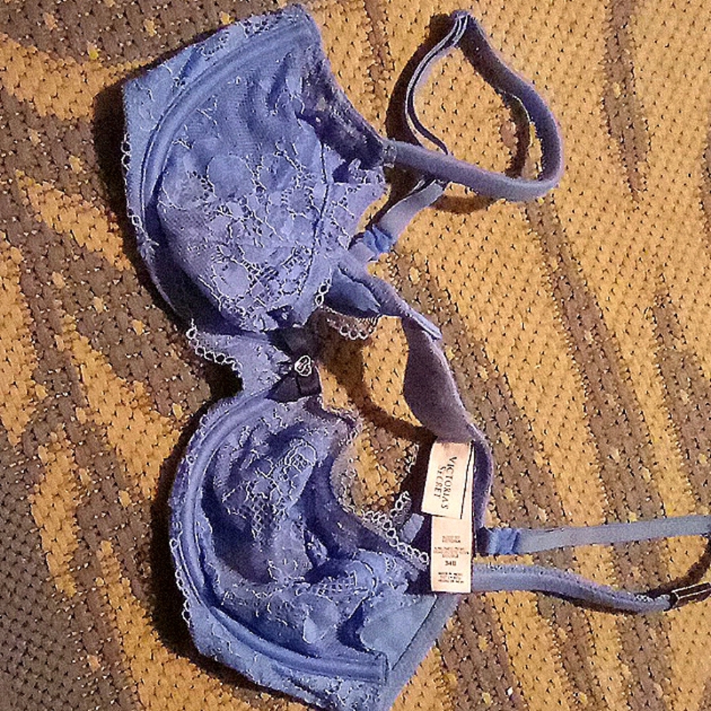 Victoria's secret bra